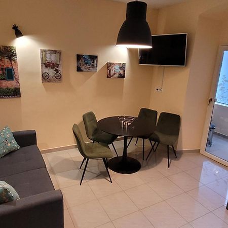 Amfiteatar Pula Apartamento Exterior foto